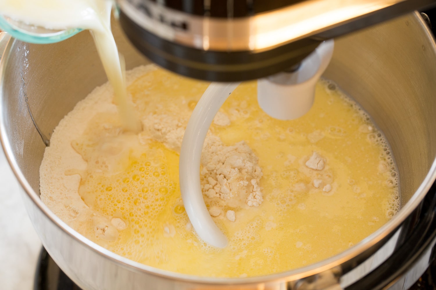 Easy One-Hour Dinner Rolls