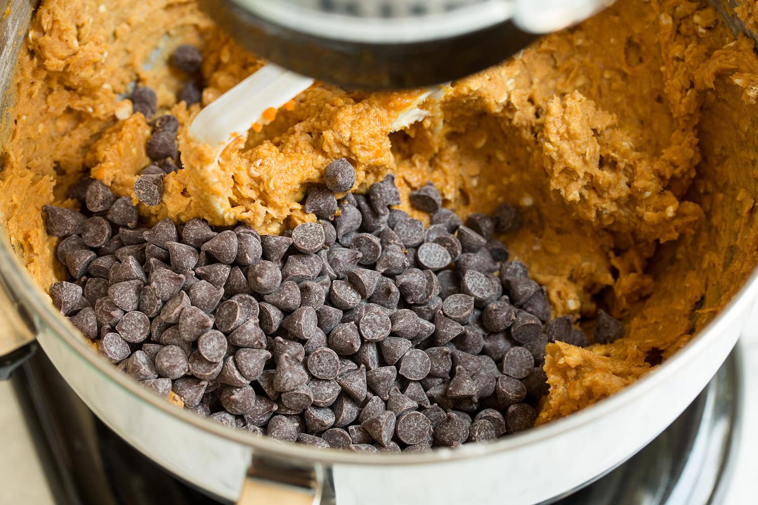 Pumpkin Oatmeal Chocolate Chip Cookies