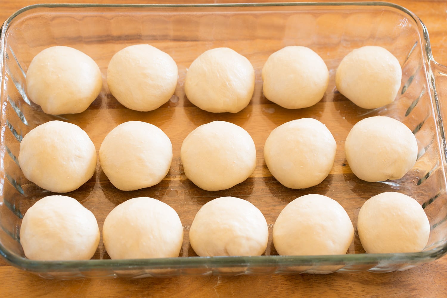 Easy One-Hour Dinner Rolls