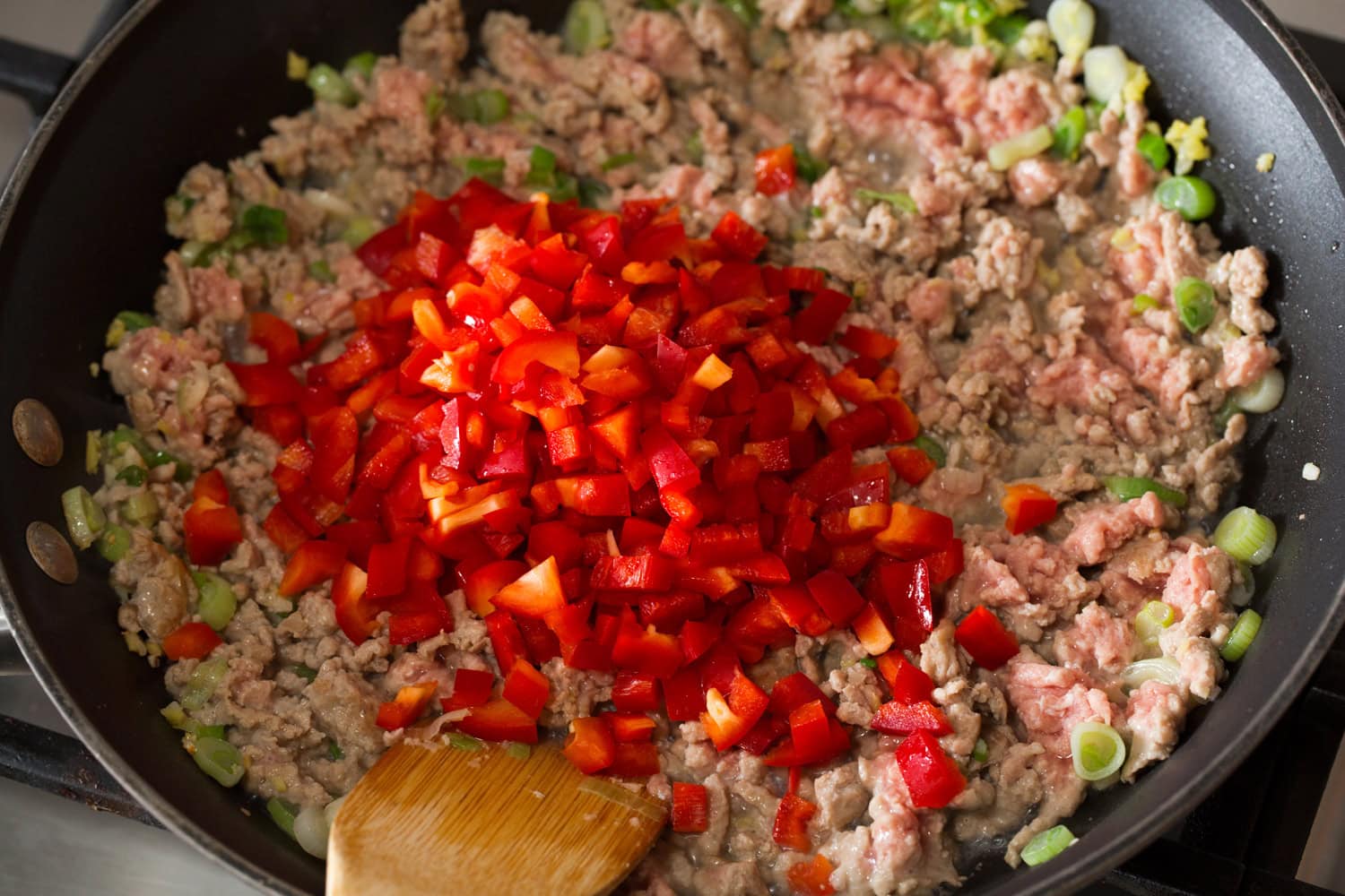 Thai Chicken Lettuce Wraps