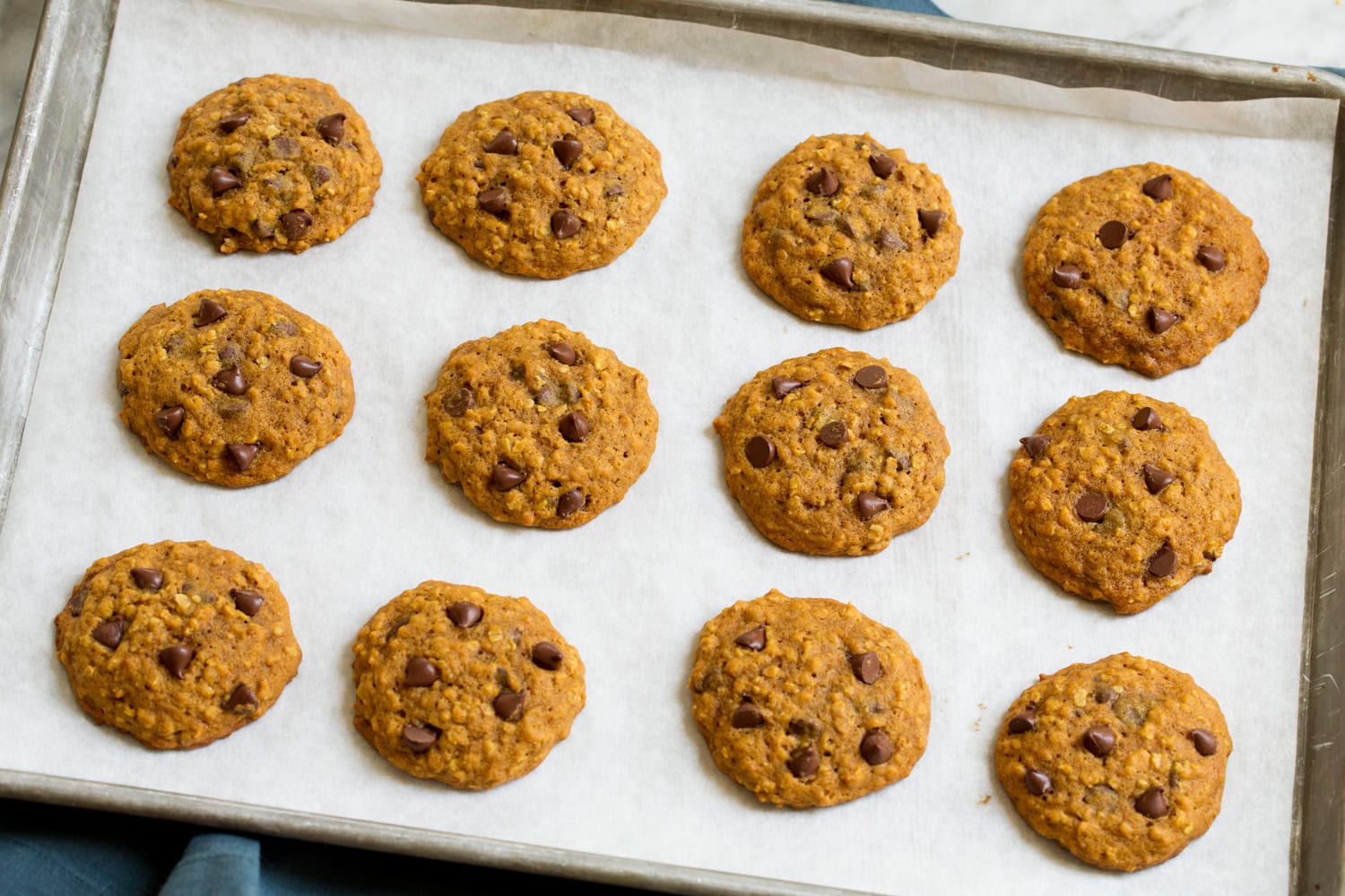 Pumpkin Oatmeal Chocolate Chip Cookies