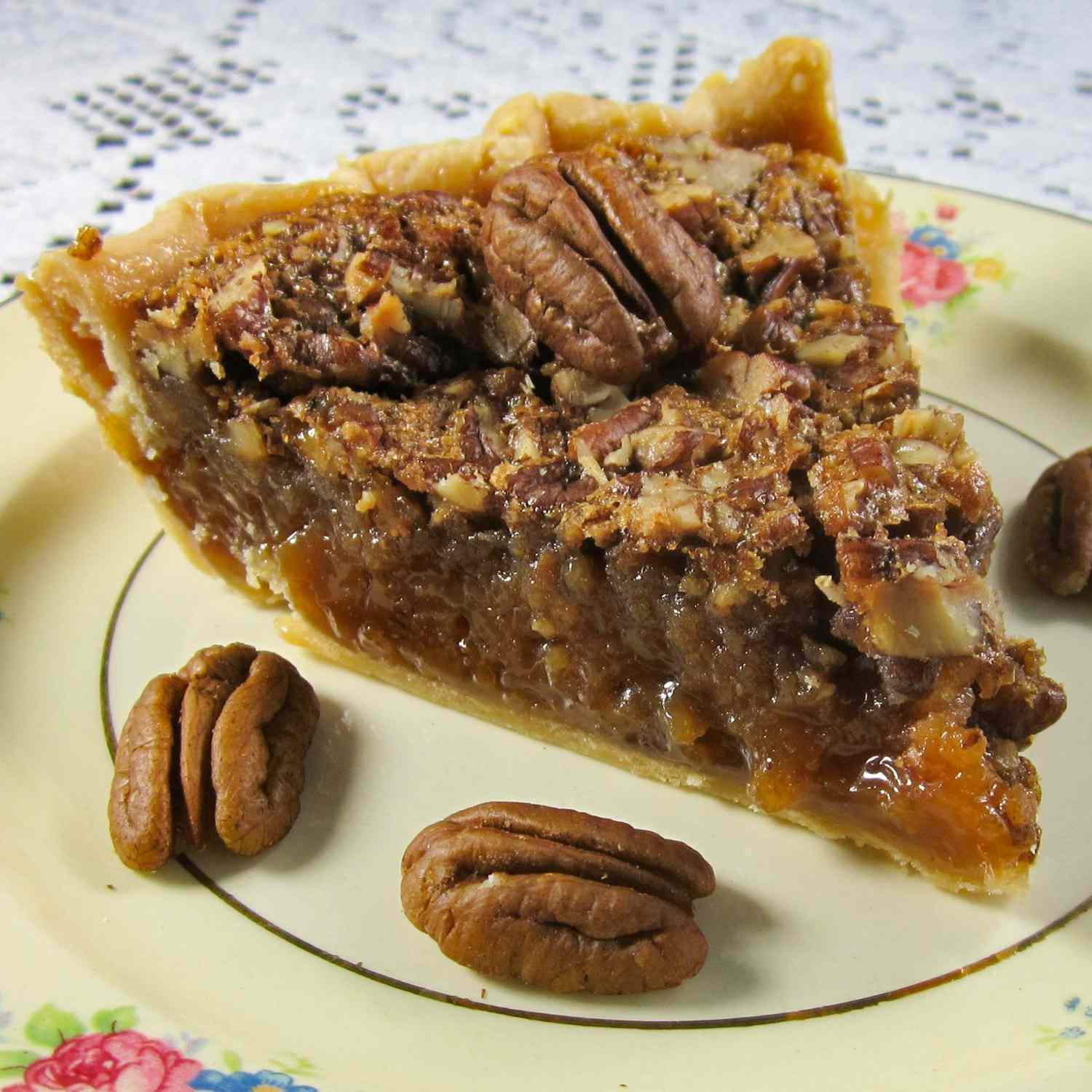 24 Traditional Thanksgiving Pies That Never Disappoint