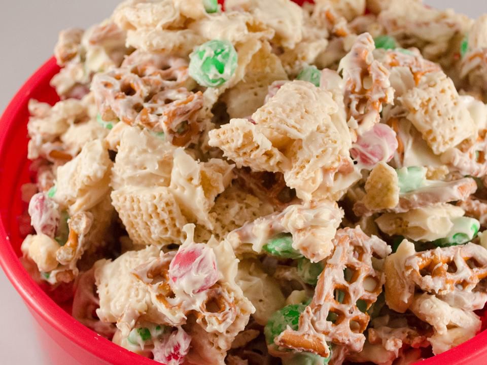 Our 12 Best Christmas Snack Mixes to Munch on All Holiday Season Long