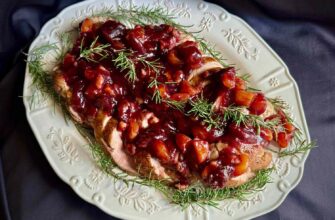 Pork Tenderloins with Cranberries, Walnuts, and Dried Fruit