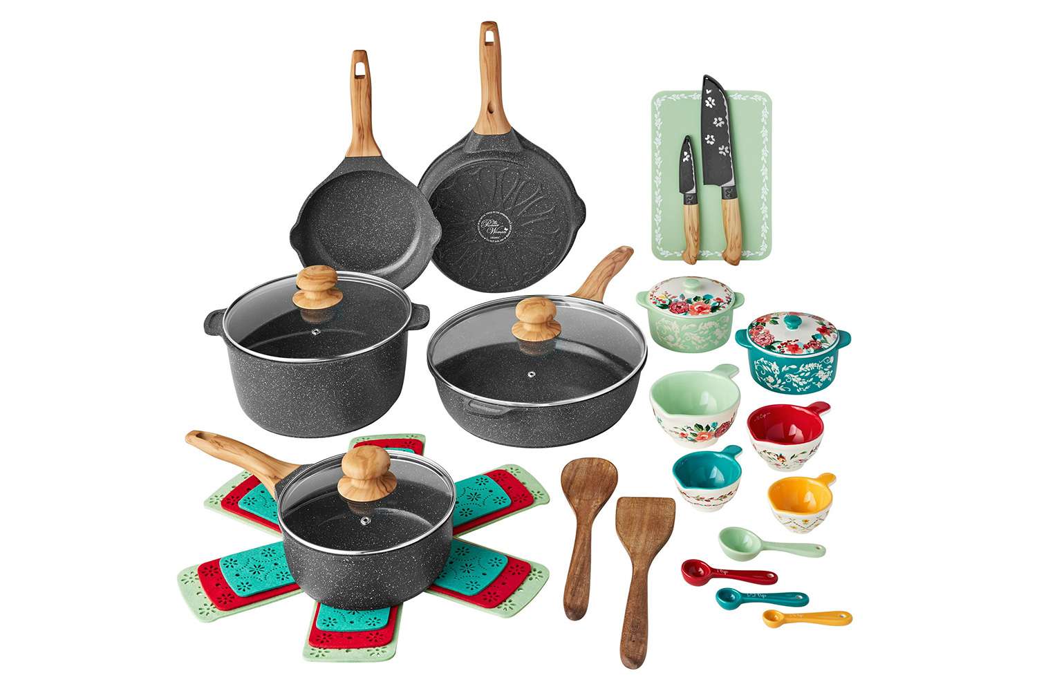 Walmart's After-Christmas Sale Has Lodge Cookware, Rubbermaid Food Storage, and More Up to 80% Off