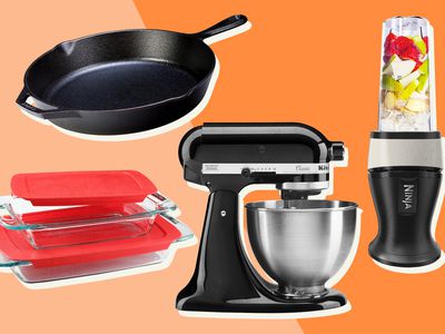 15 Under-$25 Walmart Kitchen Deals to Shop This Weekend—from Lodge, Rubbermaid, and More