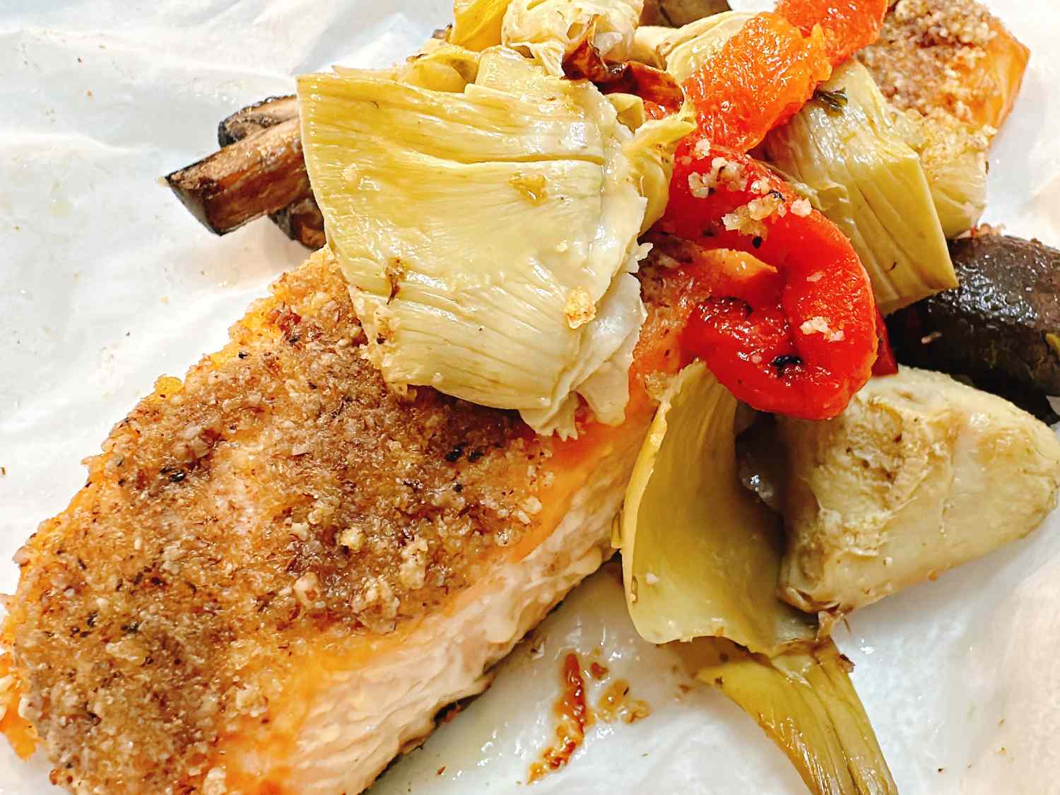 Mediterranean Salmon Baked in Parchment