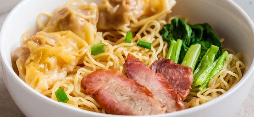 The Noodle Recipe Everyone Begs My Mom to Make Every Chinese New Year