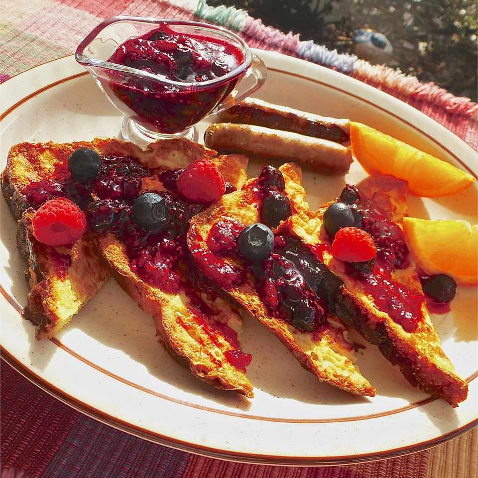 13 Valentine's Day Breakfast Ideas That Will Wow the Ones You Love