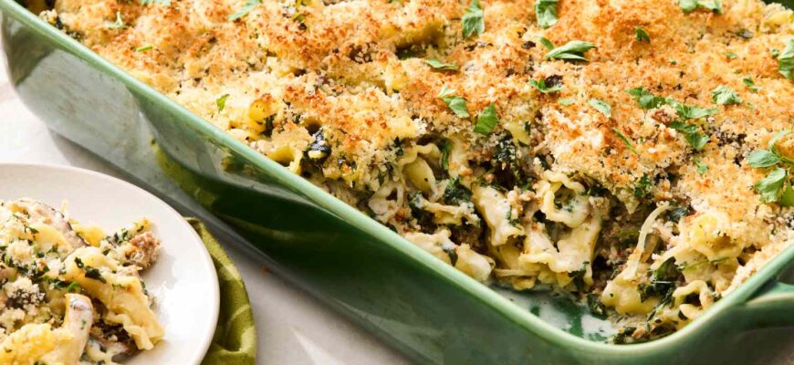 Stuffed Mushroom Pasta Bake