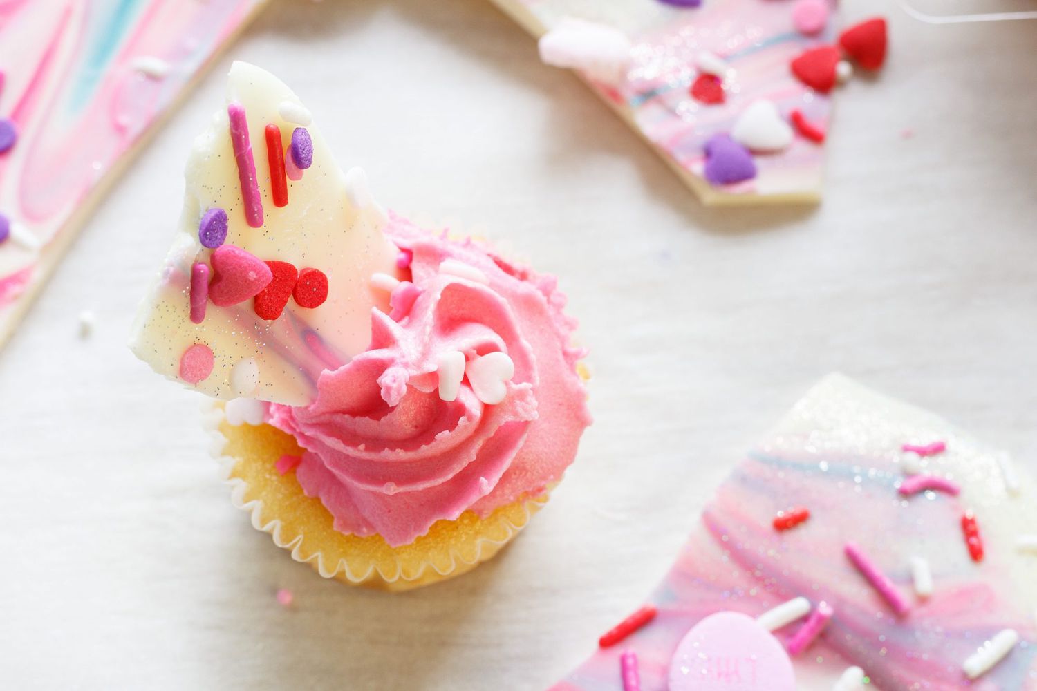 This 4-Ingredient Candy Recipe Is the Perfect Valentine’s Day Treat