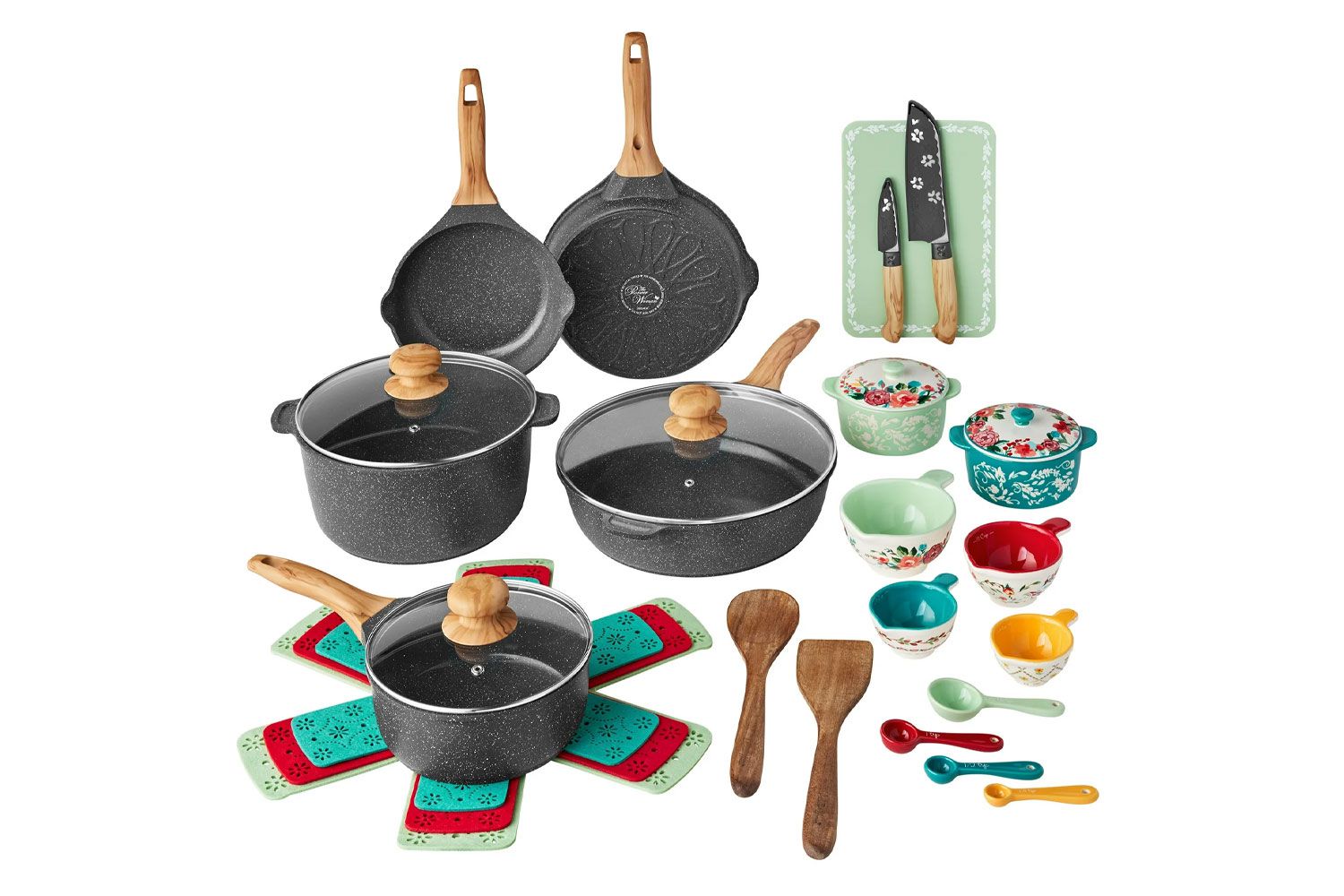 This Durable Rachael Ray Cookware Set Has Been Shoppers’ Go-To for 15+ Years, and It’s on Sale