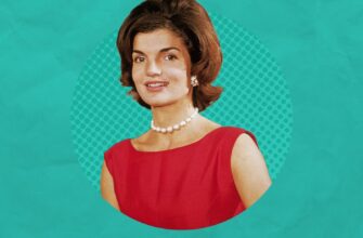 Jackie Kennedy’s Cheesy, 4-Ingredient Casserole Is a 1960s Classic