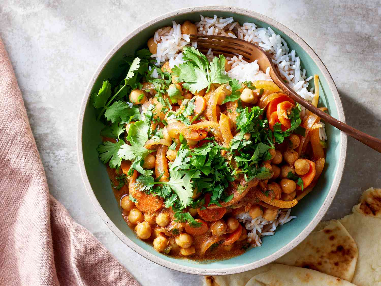 10 Speedy Recipes That Start With a Can of Chickpeas