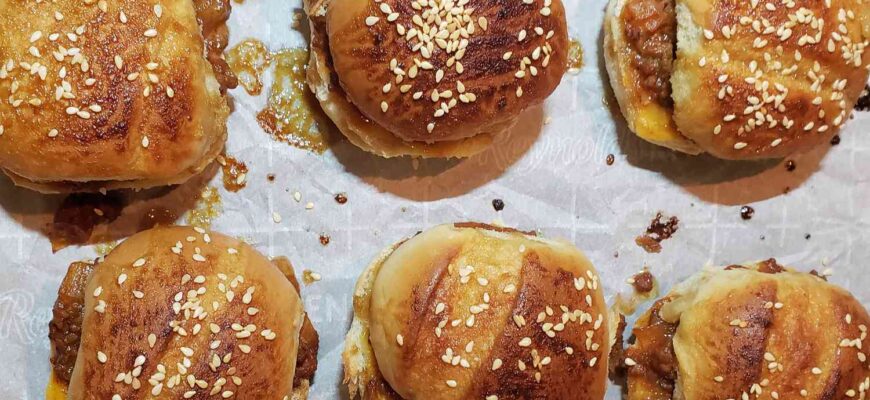 Sloppy Joe Sliders