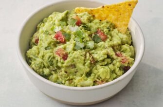 We Tried the Guacamole That Broke the Internet—and Our Test Kitchen Calls It ‘Perfection’