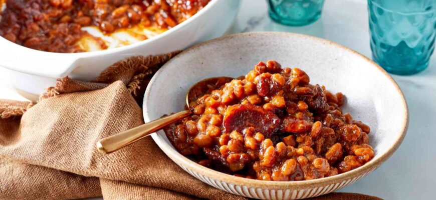 My Go-To Lazy Weeknight Dinner Starts With a Can of Beans