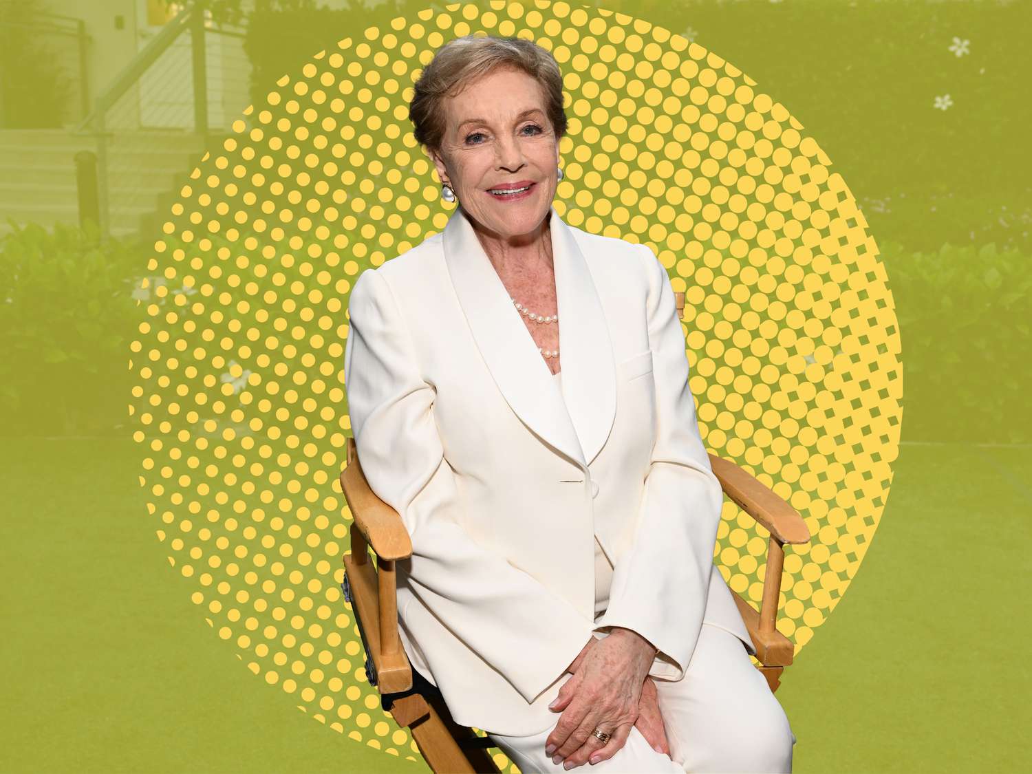 Julie Andrews' Carrot Cake Recipe Has Not 1, but 2 Secret Ingredients