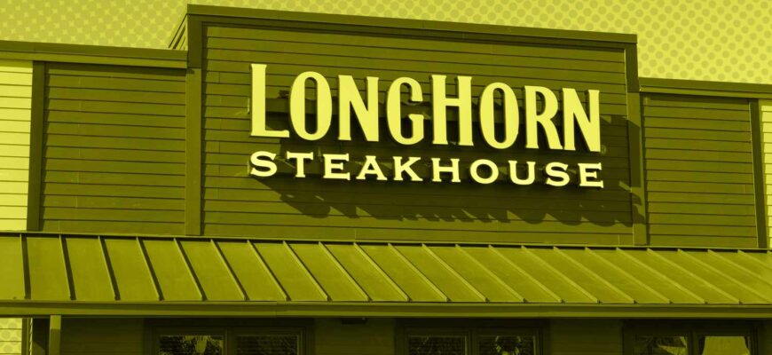 LongHorn Steakhouse Just Brought Back a Fan-Favorite Menu Item