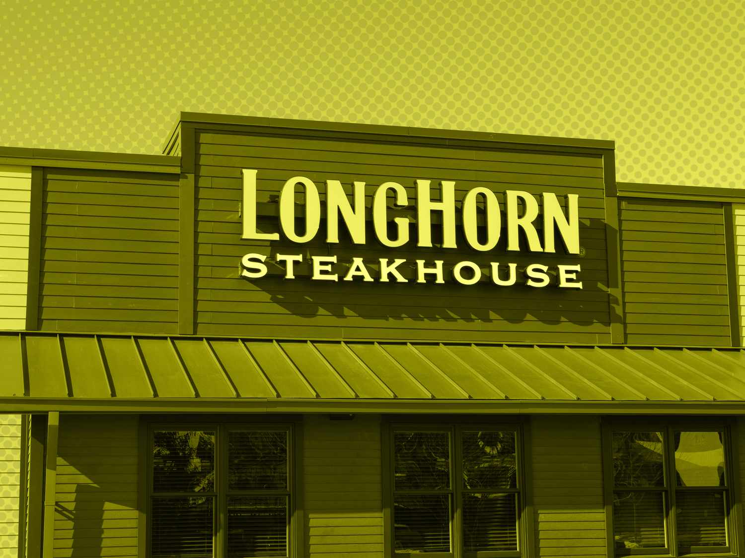 LongHorn Steakhouse Just Brought Back a Fan-Favorite Menu Item