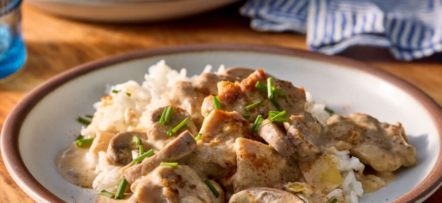 Chicken Stroganoff