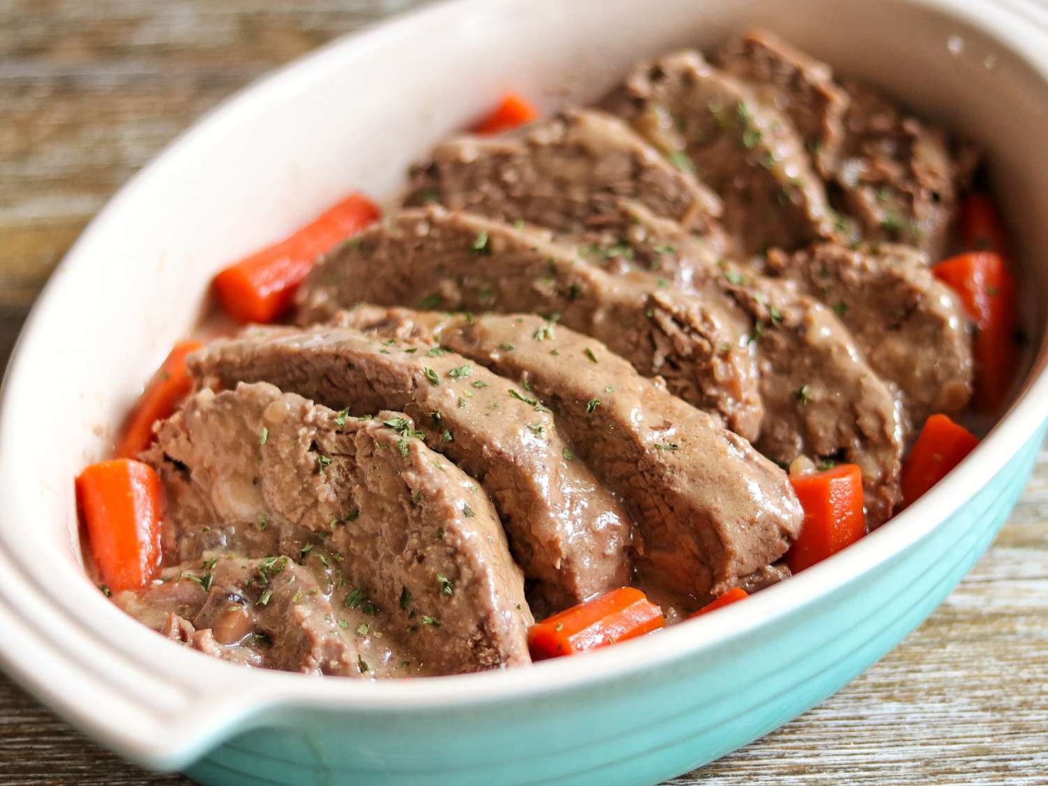 14 Ridiculously Easy Slow Cooker Dinner Recipes That Use No More Than 3 Ingredients