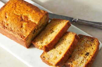 My Favorite Banana Bread Recipe Has a ‘Magic’ Secret Ingredient—And Over 10,000 5-Star Ratings