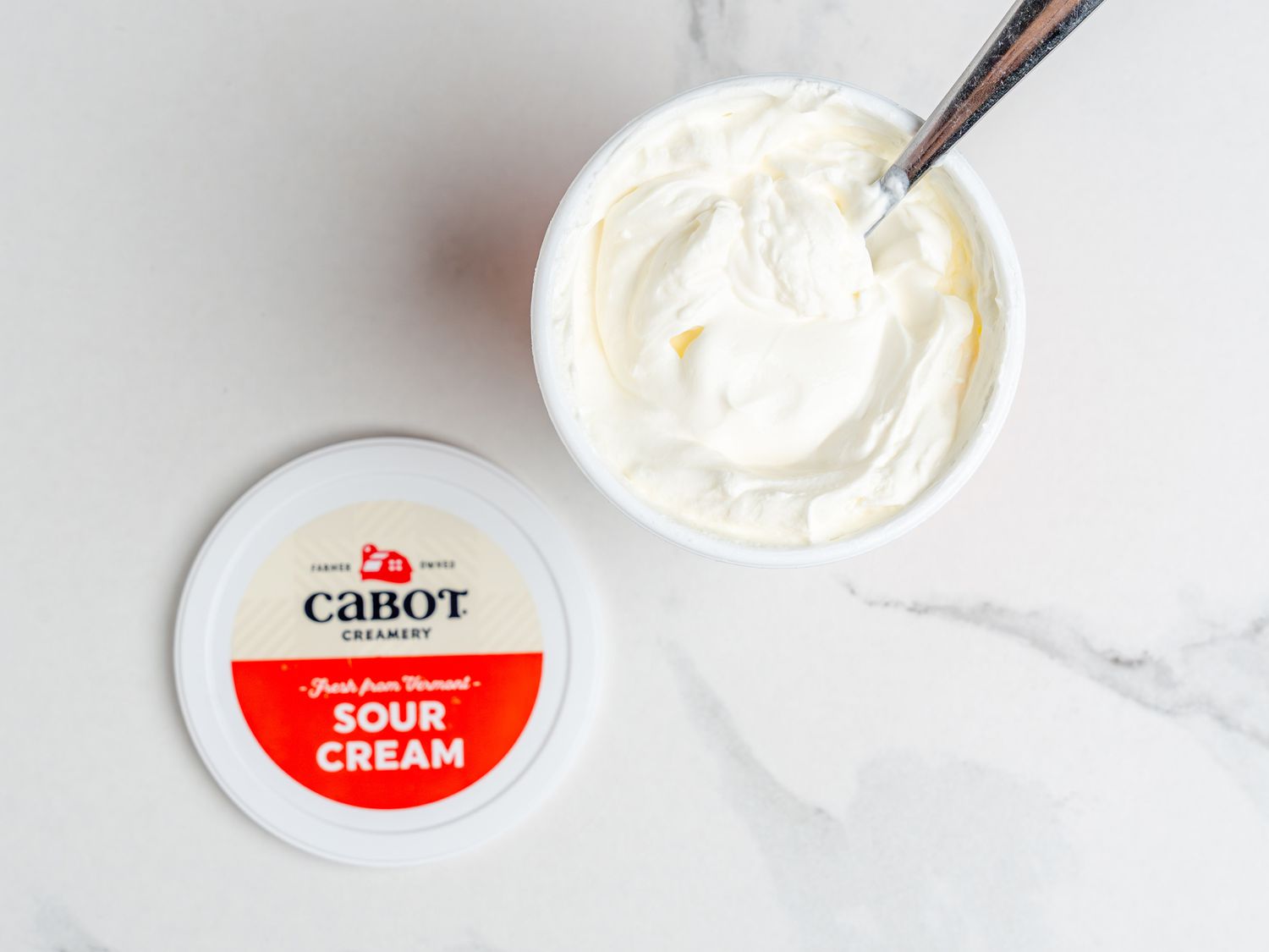 I Tried 8 Sour Cream Brands—This One Was So Much Better Than All the Others