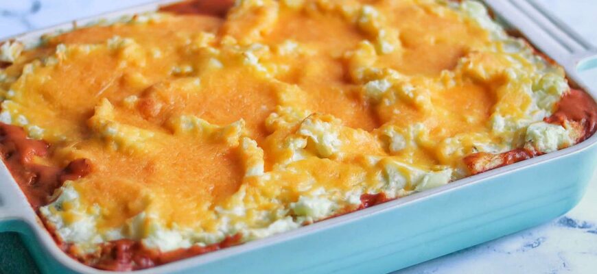 ‘The Casserole’ Is the No-Fuss Recipe You Need to Feed a Hungry Crowd