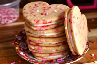 Funfetti Cheesecake Sandwich Cookies