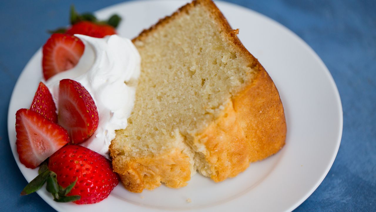 My Grandma's Trick for Picture-Perfect Cracks in Loaf Cakes