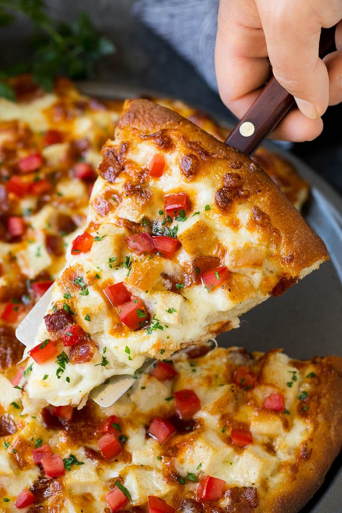 Chicken Alfredo Pizza