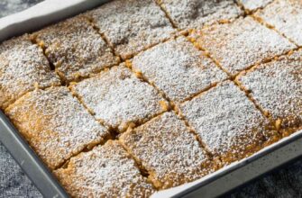 This Vintage Cake Recipe Is So Good, It’s in My Sister-In-Law's Recipe Box Twice