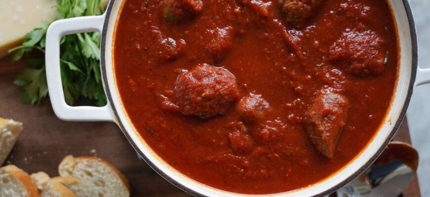 I Tried the Famous 'Nonnas' Sunday Sauce—Now I’ll Never Make Pasta Without It