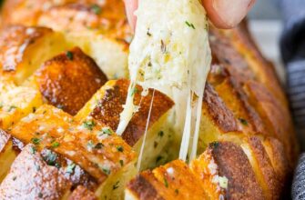 Cheesy Pull Apart Bread