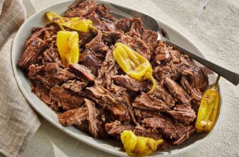 The 5-Ingredient Potluck Recipe My Mom Is Famous For