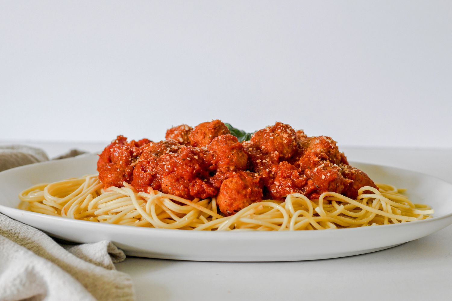 A Good Serving Platter Makes Every Meal Feel Special—We Tested the Best Ones