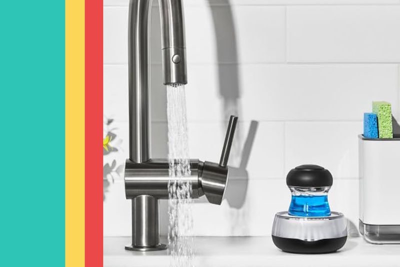 This Pyrex Glass Container Sale Made Us Do a Double-Take