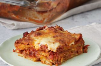My Mom’s Eggplant Lasagna Is the Comfort Food I Beg for All Year Long