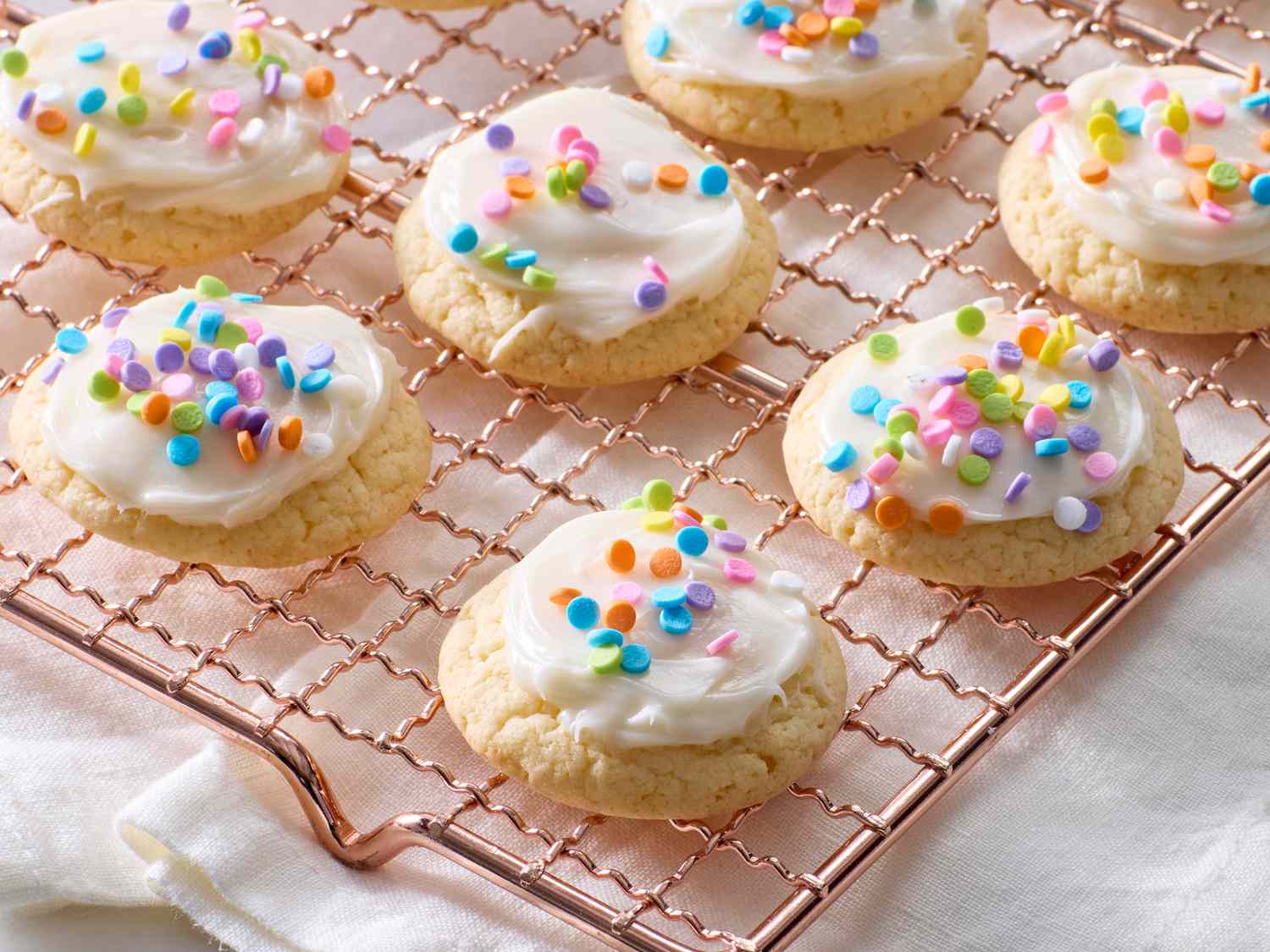 12 Easy 3-Ingredient Cookies to Make When You're Short on Time