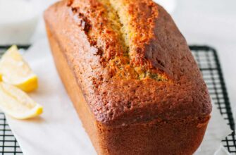 My Grandma's Trick for Picture-Perfect Cracks in Loaf Cakes