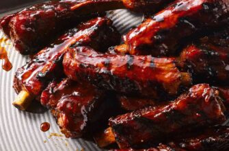 I Asked 6 Chefs for the Best Store-Bought Barbecue Sauce, and This Budget-Friendly Bottle Came Out on Top