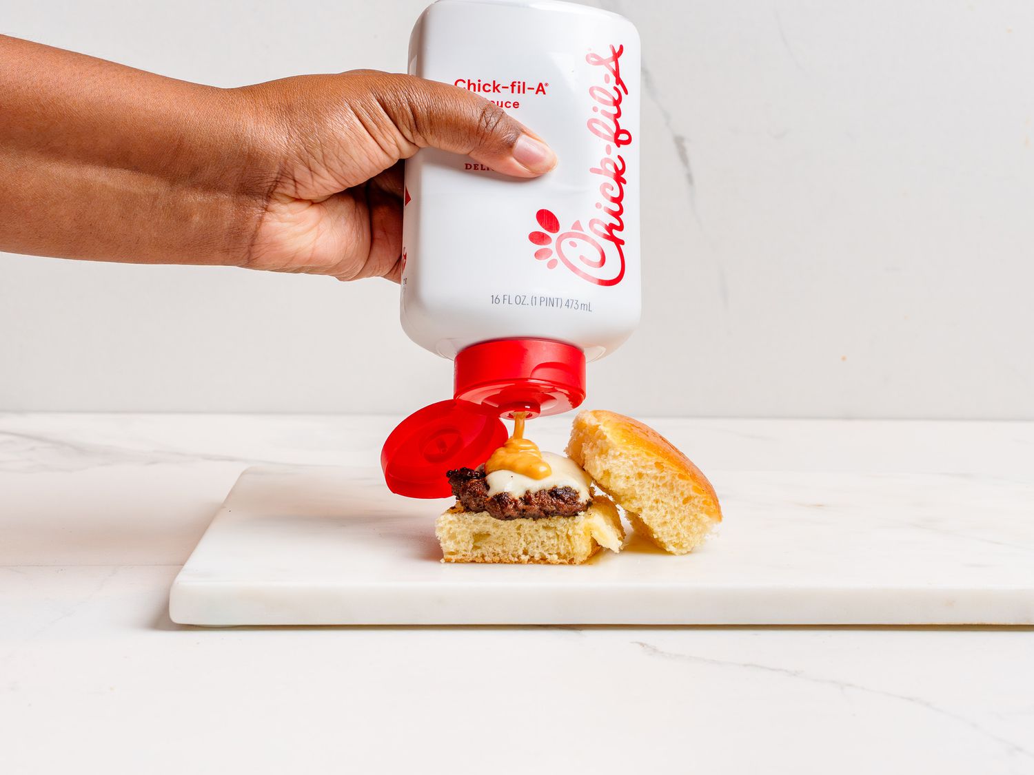 I Tried 7 Store-Bought Burger Sauces—the Best Is a $2.50 Game Changer